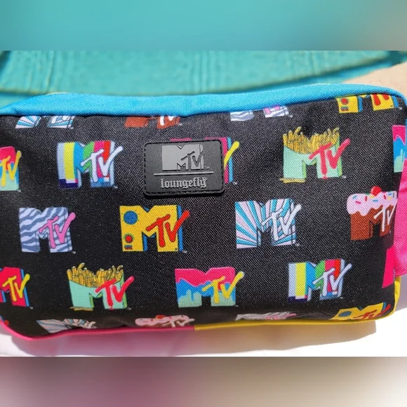 NWT Loungefly MTV Fanny Pack - Picture 5 of 9
